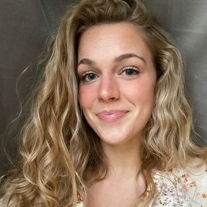 Meet your Posher, Emilie